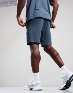 Alternative view of Delta Shorts // Slate