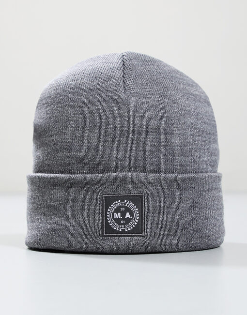 Woven Badge Knitted Beanie // Grey