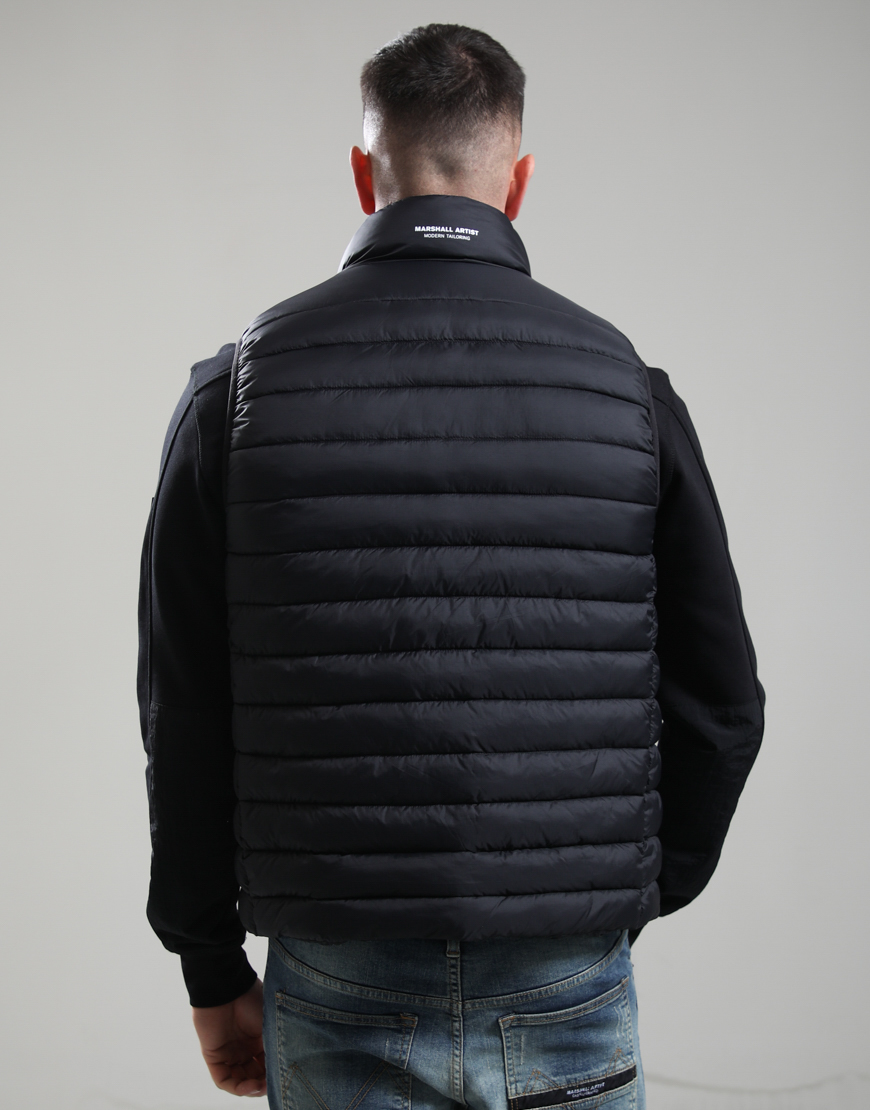 Alternative view of Wentwood Vest // Black